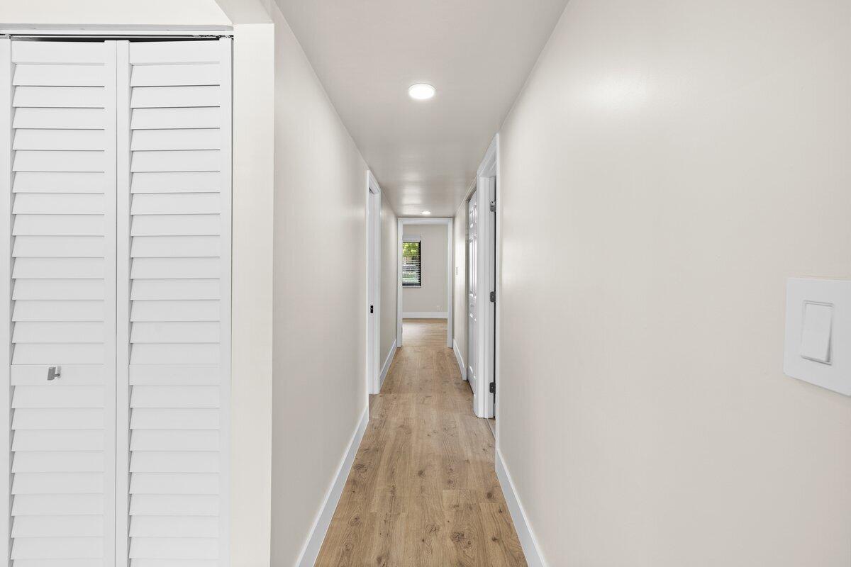 WIMBLEDON AT JACARANDA CONDO - Residential