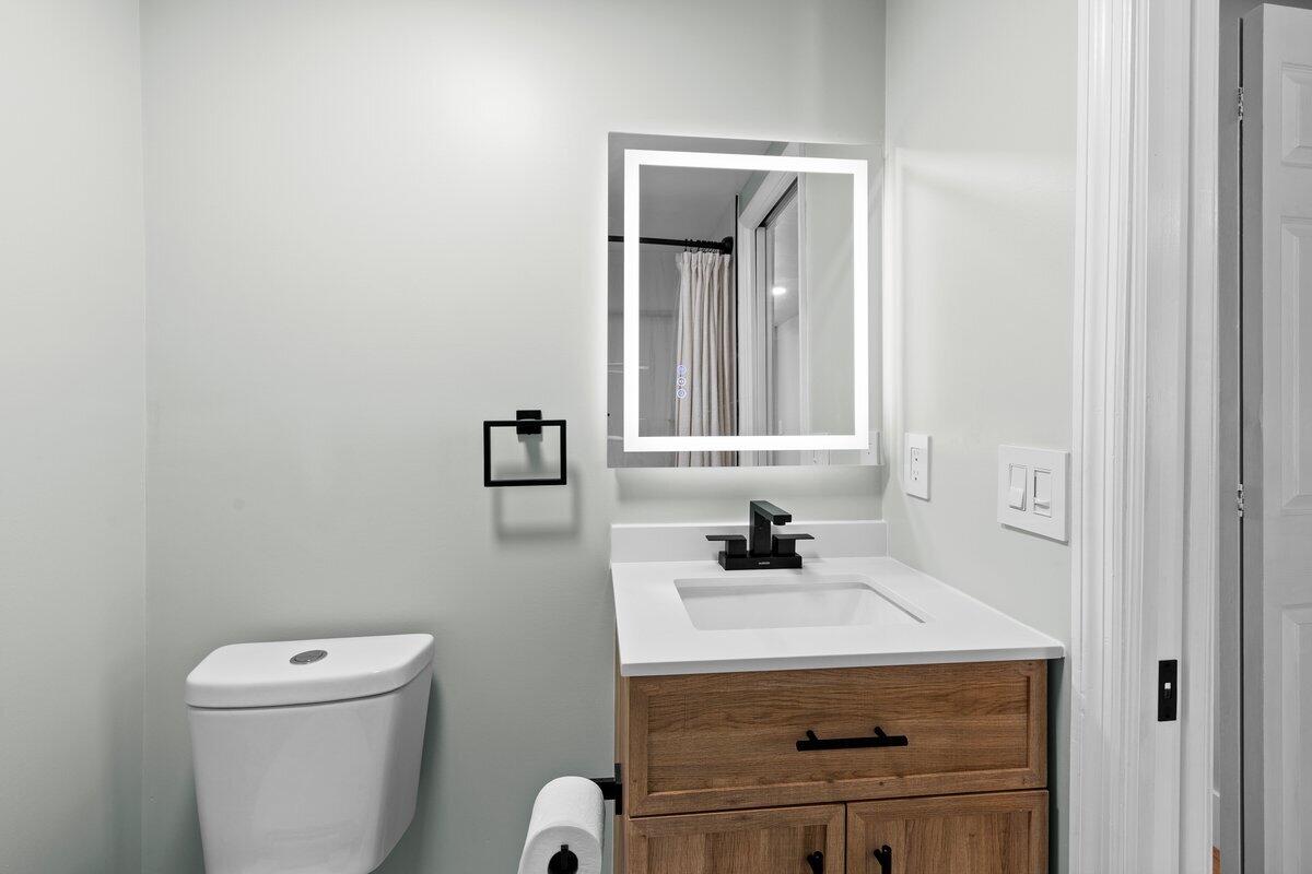 WIMBLEDON AT JACARANDA CONDO - Residential