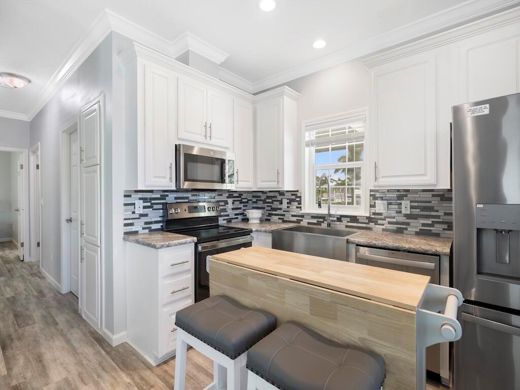 EL CAPITAN SEBASTIAN WATE - Residential