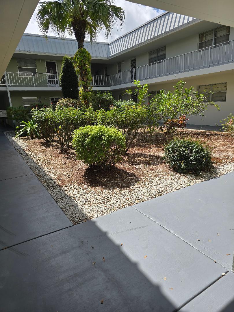 INLET HOUSE CONDOMINIUM - Residential