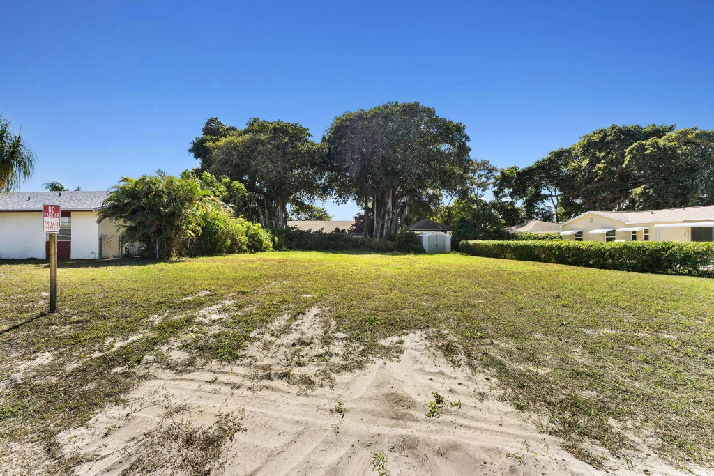 Photo of Xxxx Fittin Court, Lake Worth, FL 33461 (MLS # R11161149)
