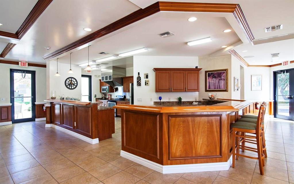 Phoenix Towers - Residential Lease