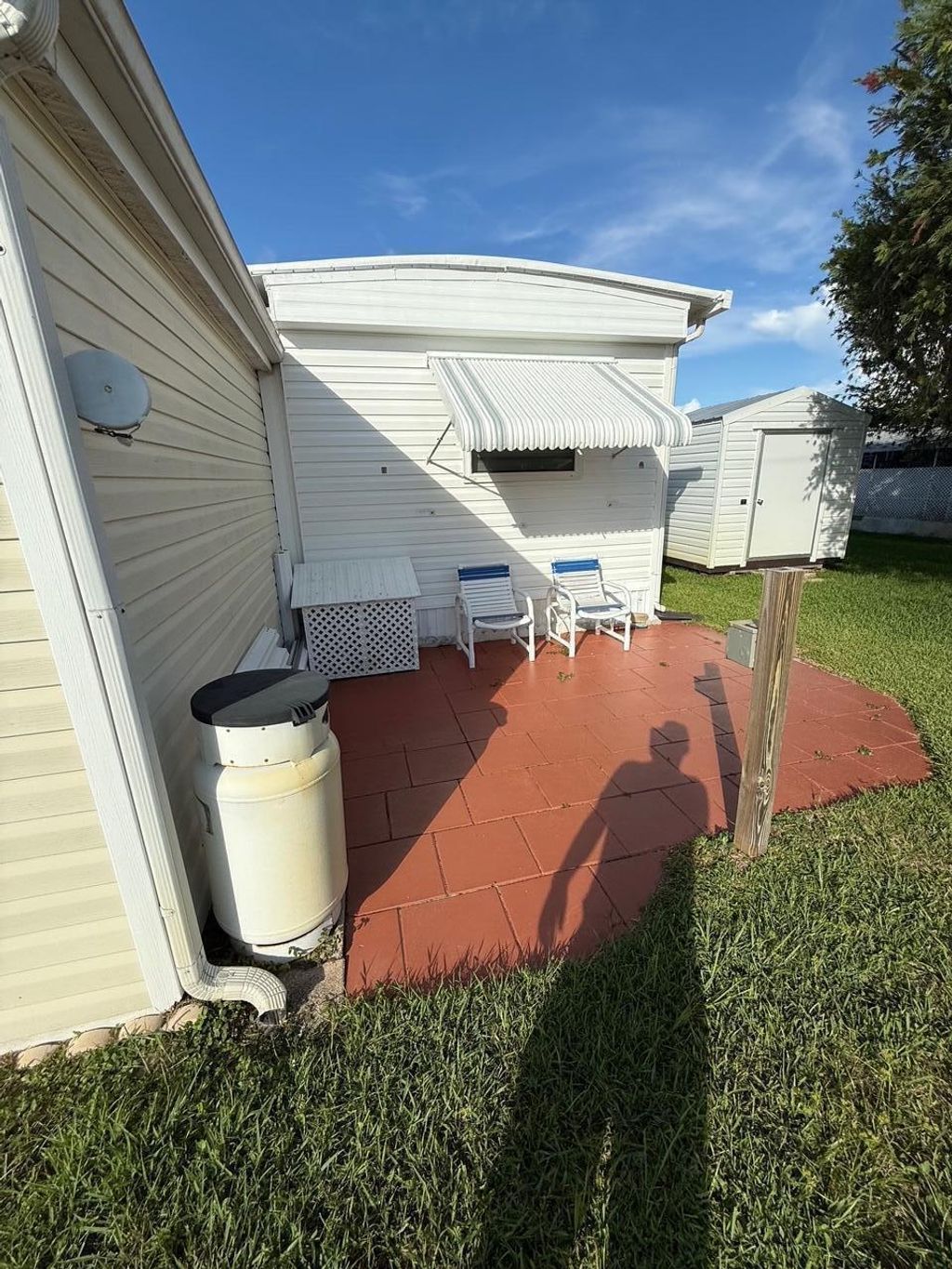 Photo of 7816 SE Wren Avenue, Hobe Sound, FL 33455 (MLS # R11102949)