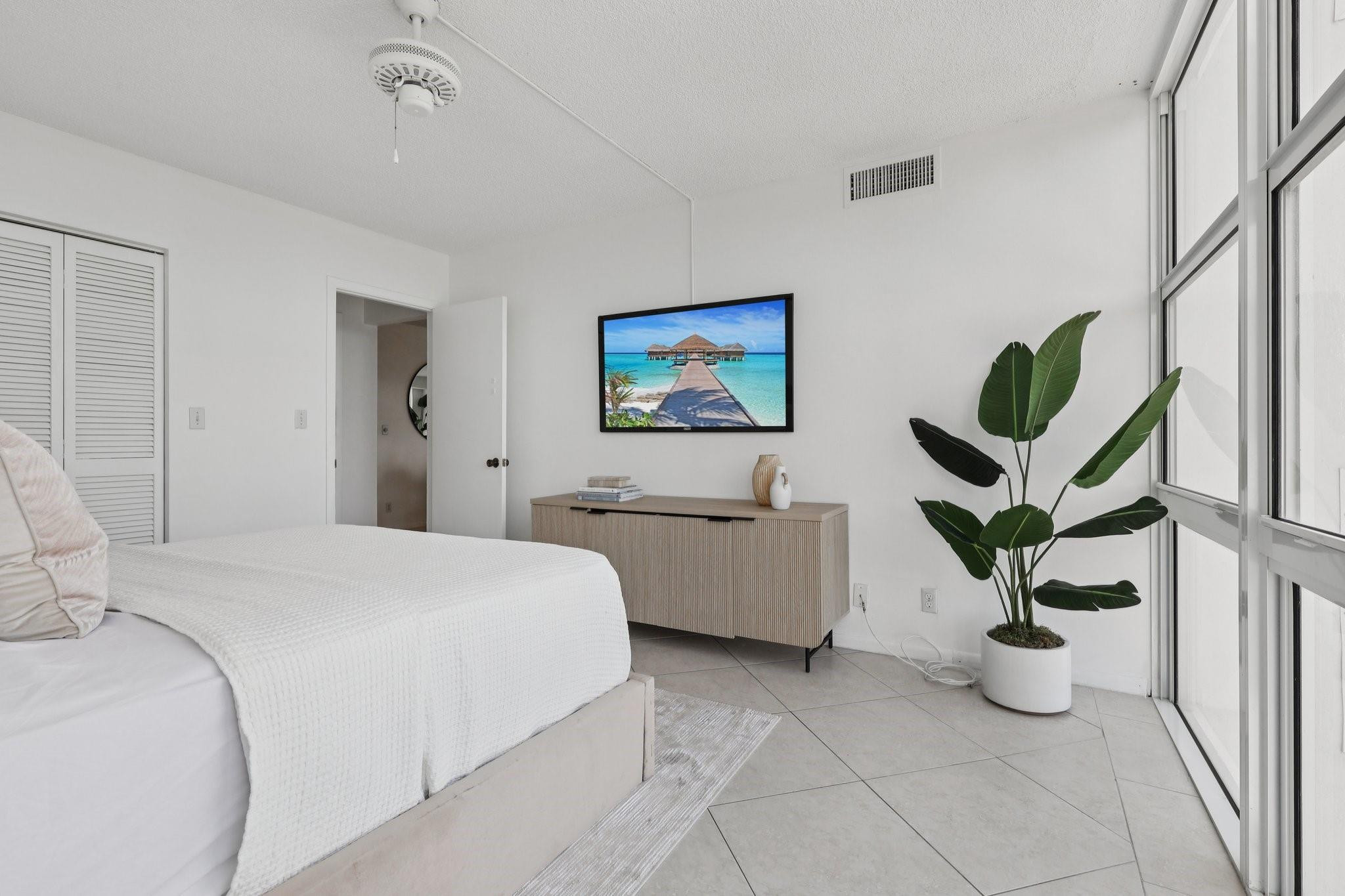 Embassy Tower One - Residential