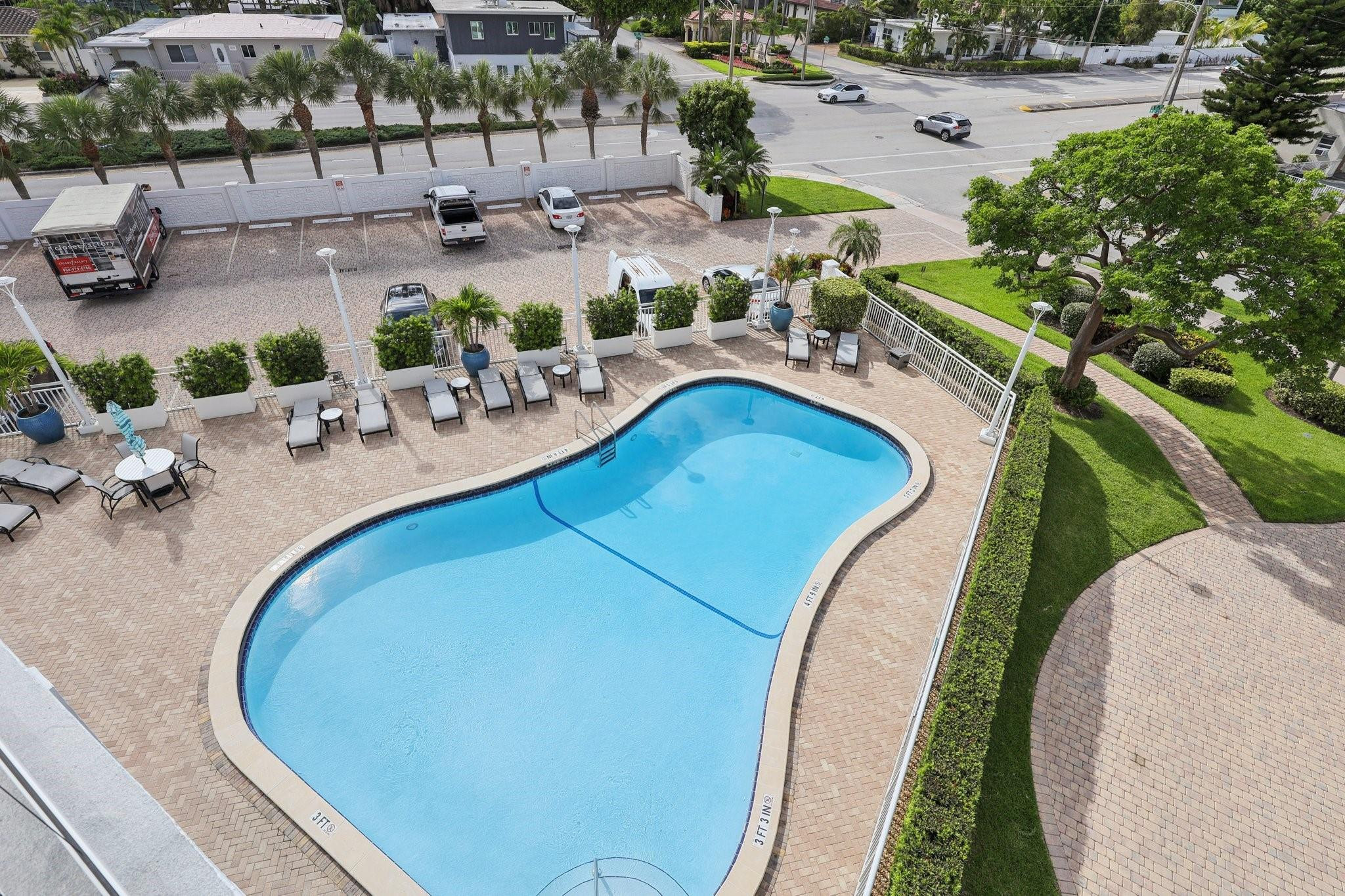 Embassy Tower One - Residential