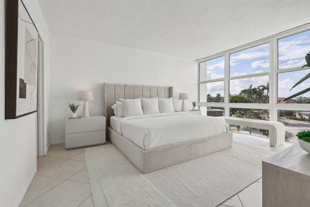 Photo of 2701 N Ocean Boulevard #4C, Fort Lauderdale, FL 33308 (MLS # F10548630)