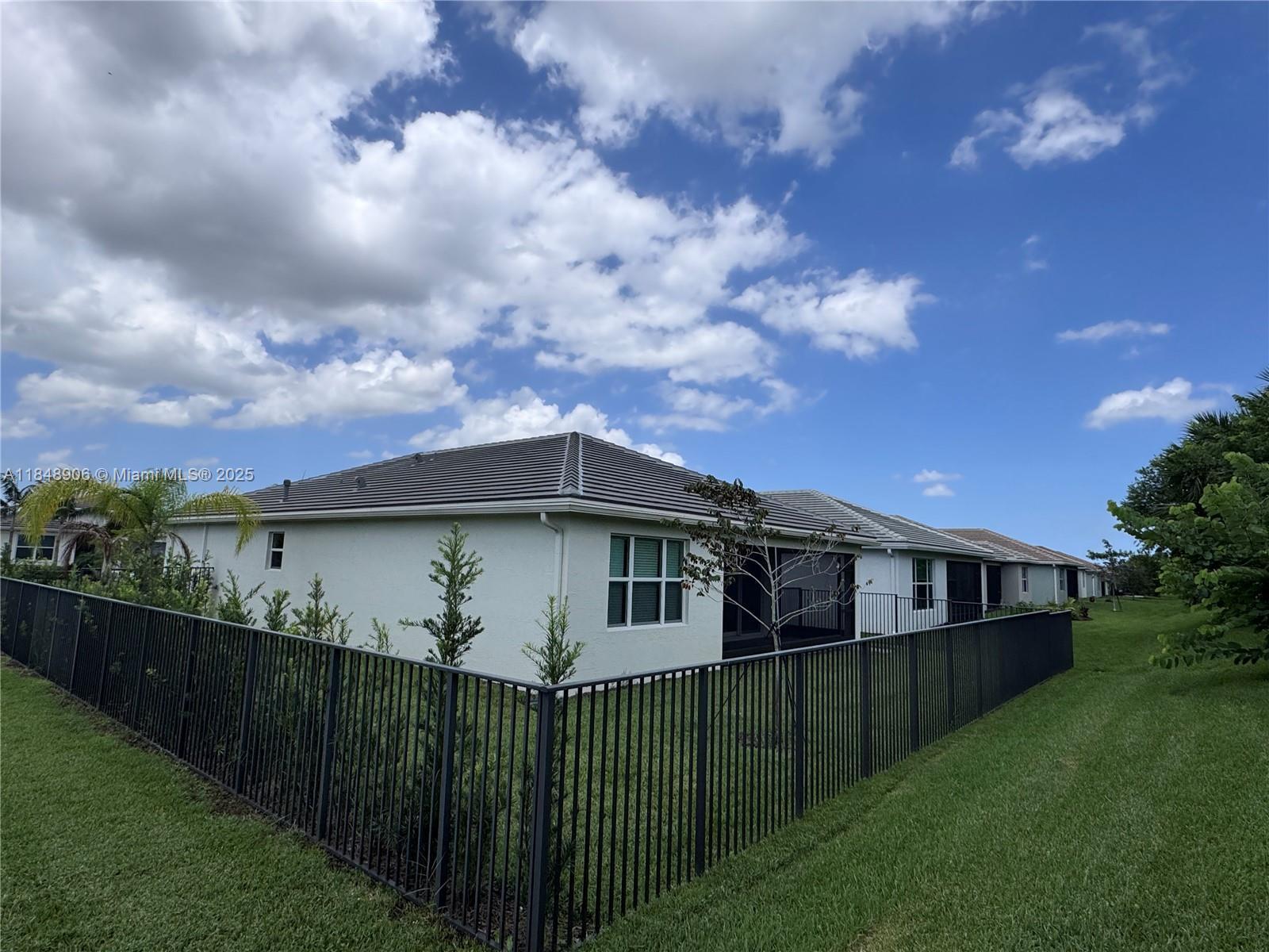 RIVERLAND PARCEL C - PLAT - Residential Lease