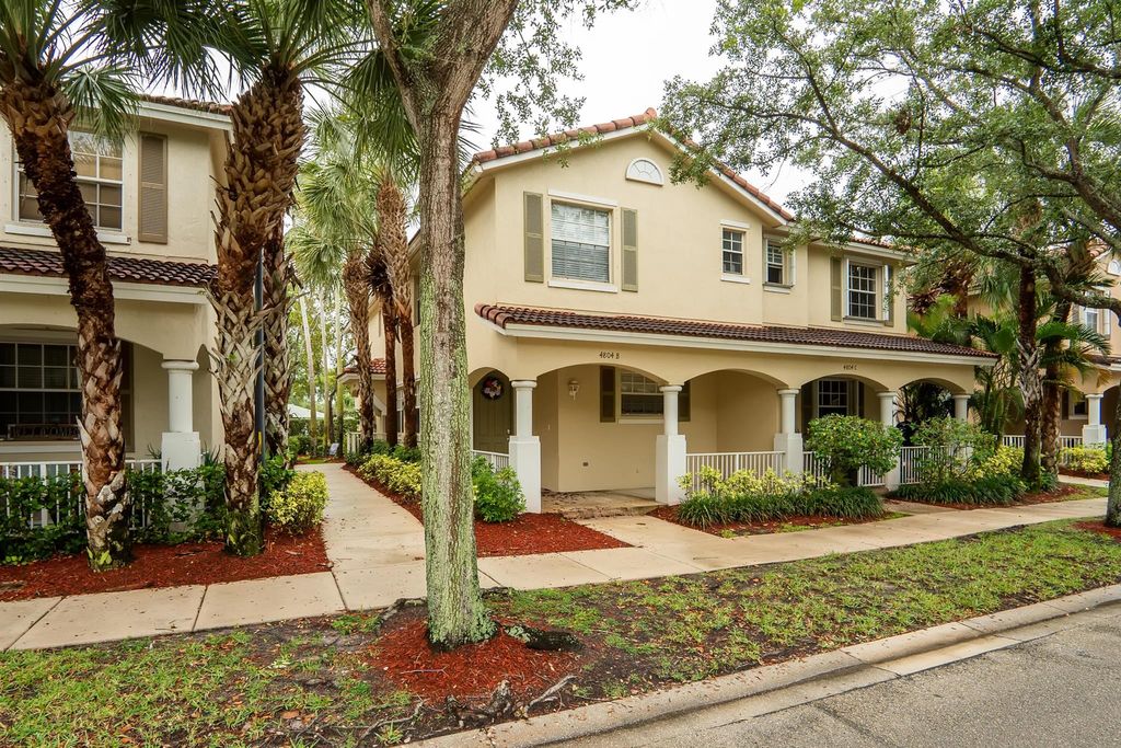 Photo of 4804 W Bexley Park Drive #A, Delray Beach, FL 33445 (MLS # R11090634)