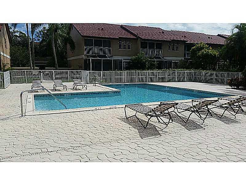 CORAL SUN TOWNHOMES CONDO - Residential