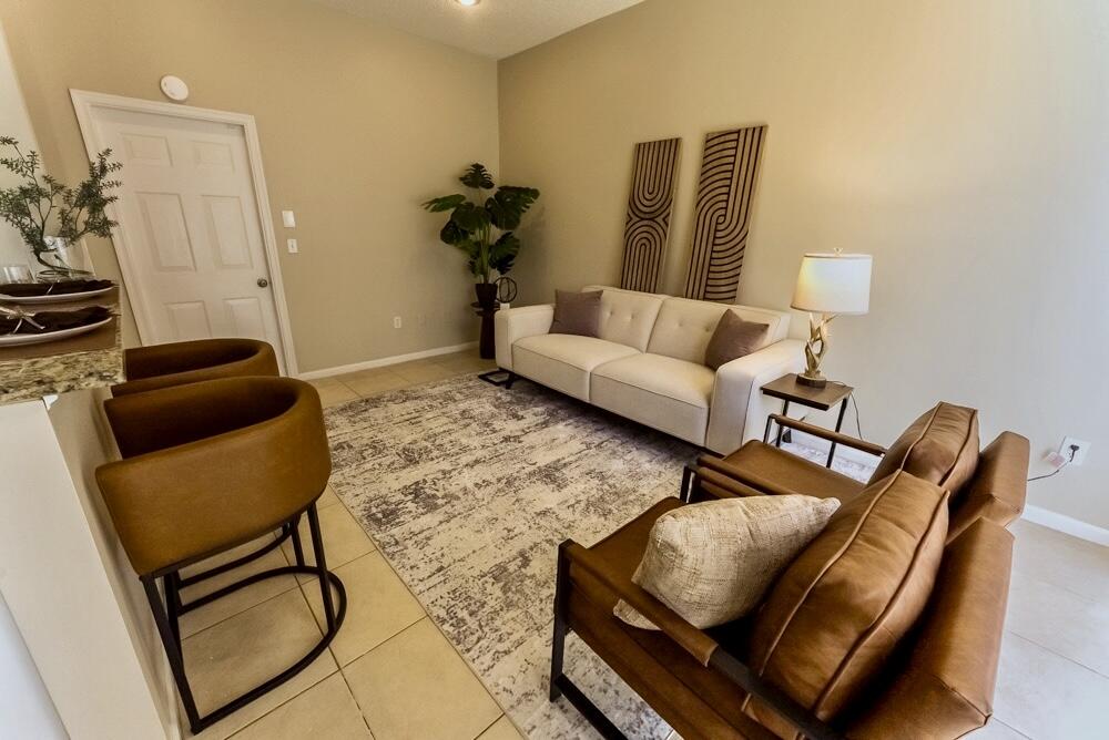 REGENCY LAKES AT COCONUT CREEK - Residential