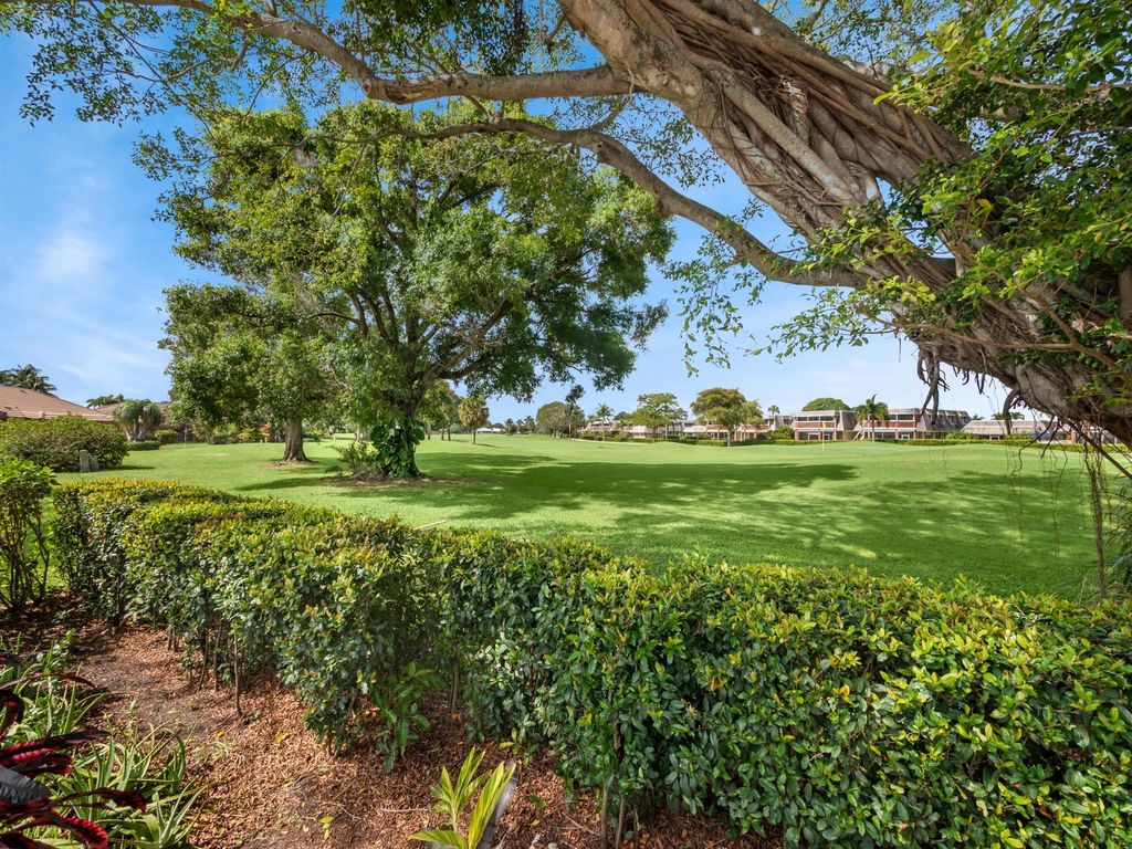 Photo of 133 Clubhouse Boulevard, Atlantis, FL 33462 (MLS # R10971936)