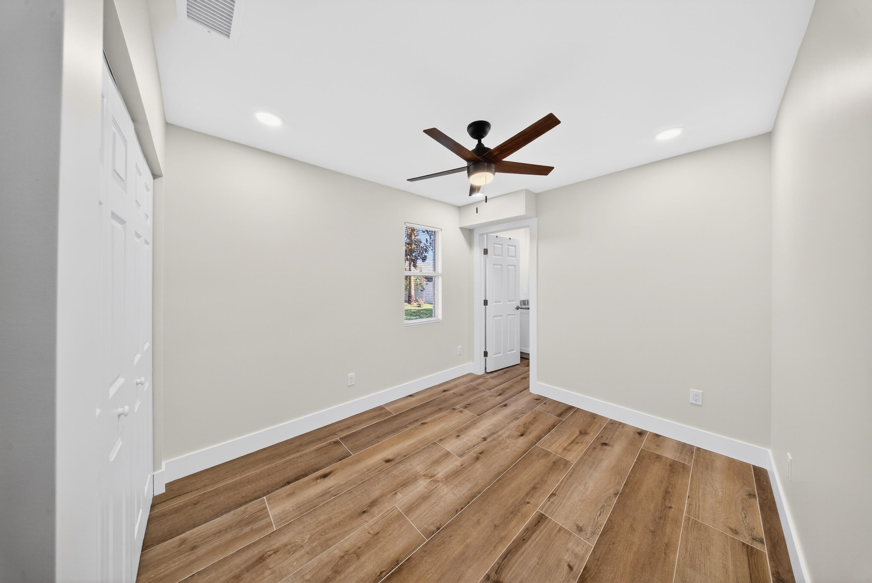 PORT ST LUCIE SECTION 33 - Residential