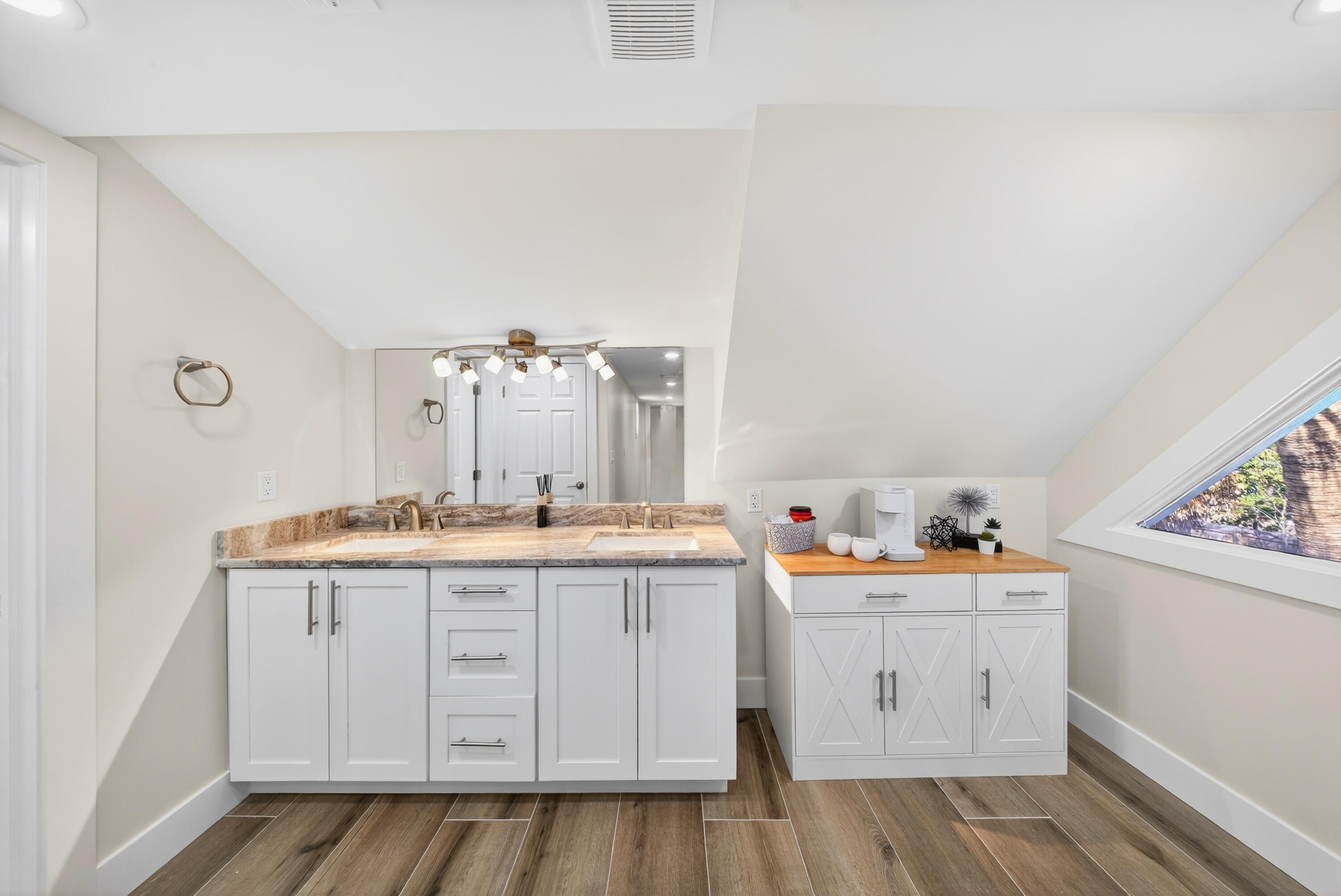 PORT ST LUCIE SECTION 33 - Residential