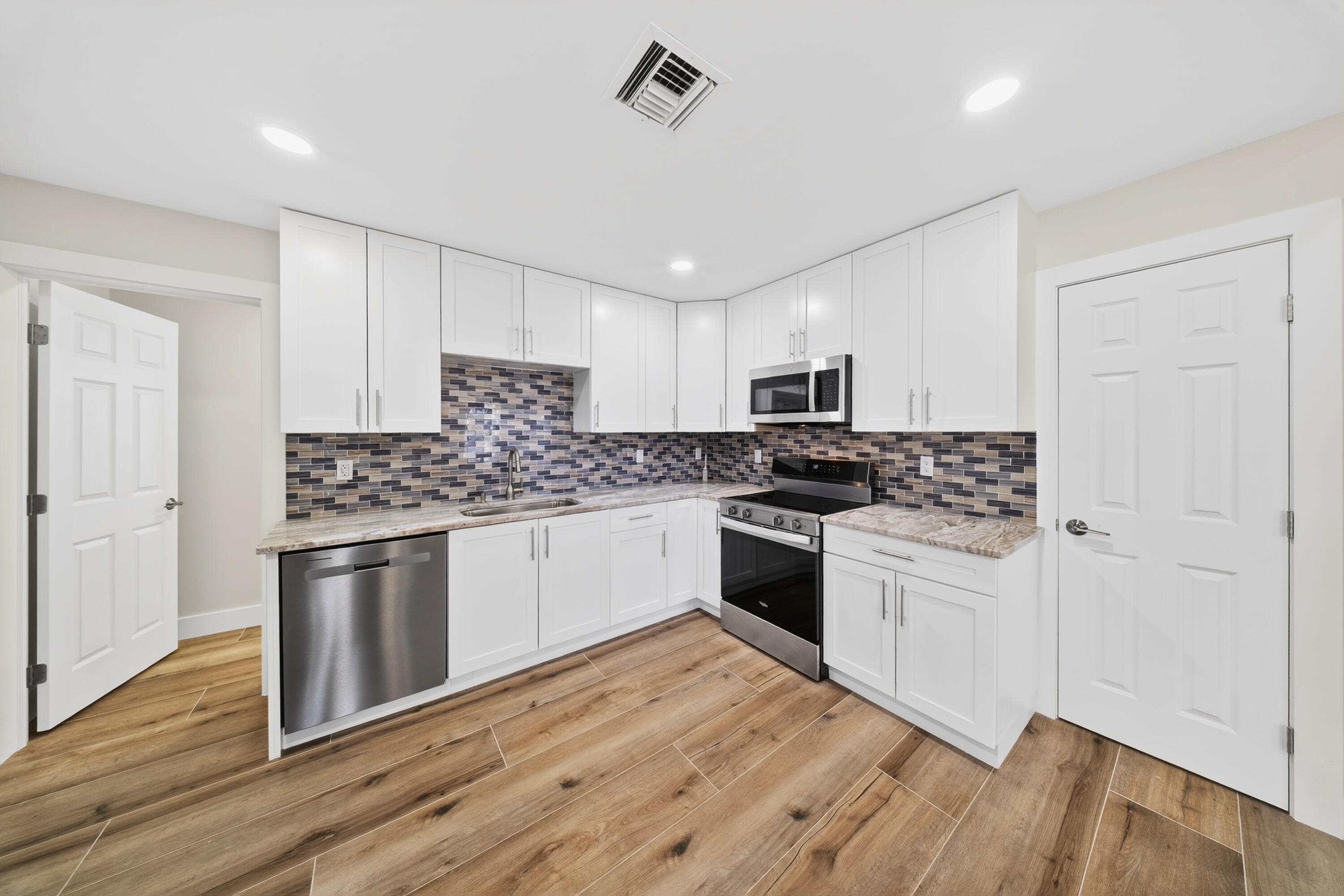 PORT ST LUCIE SECTION 33 - Residential