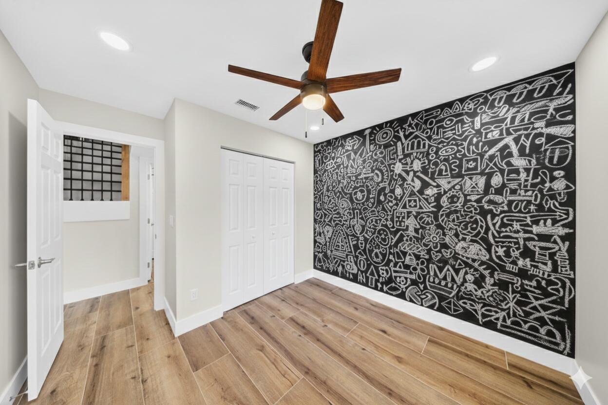 PORT ST LUCIE SECTION 33 - Residential