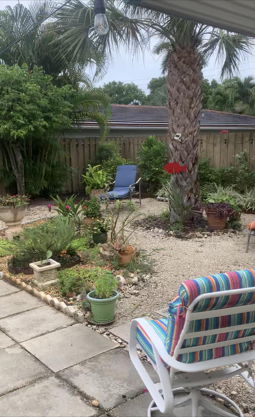 GALE LAKE WORTH 1 REAMNDED - Residential