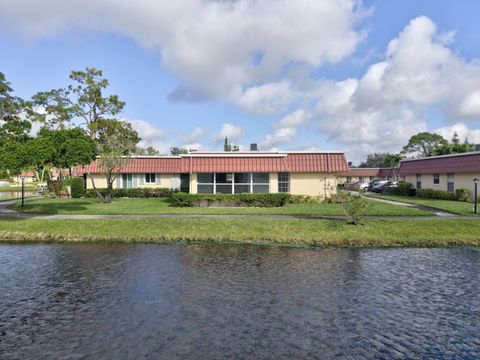 A home in Lake Worth