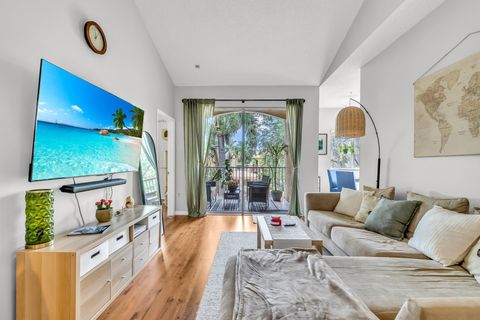 7085 Nova Dr 328 Davie FL 33317