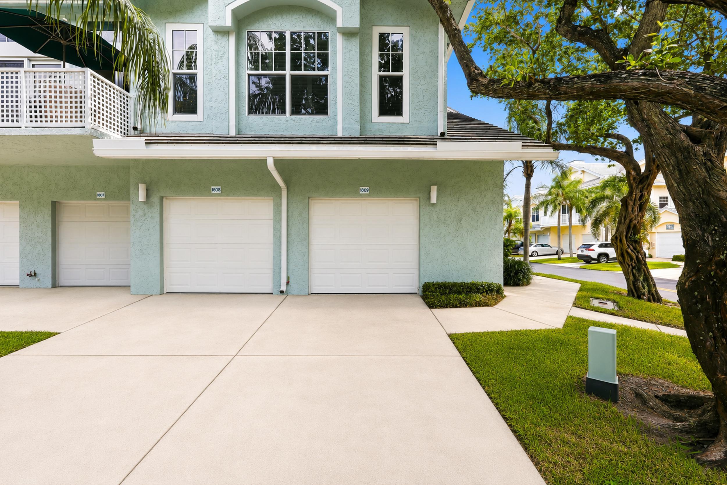 1809 Mainsail Circle