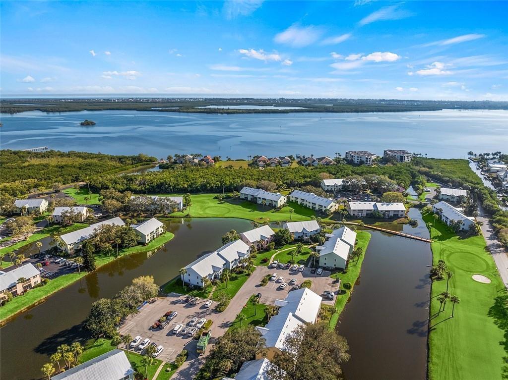 PELICAN POINTE OF SEBASTI - Residential