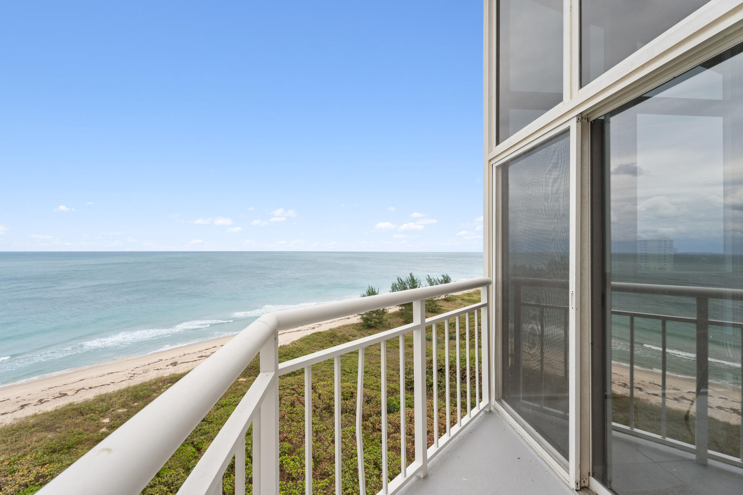 HIBISCUS BY THE SEA CONDOMINIUM - Residential Lease