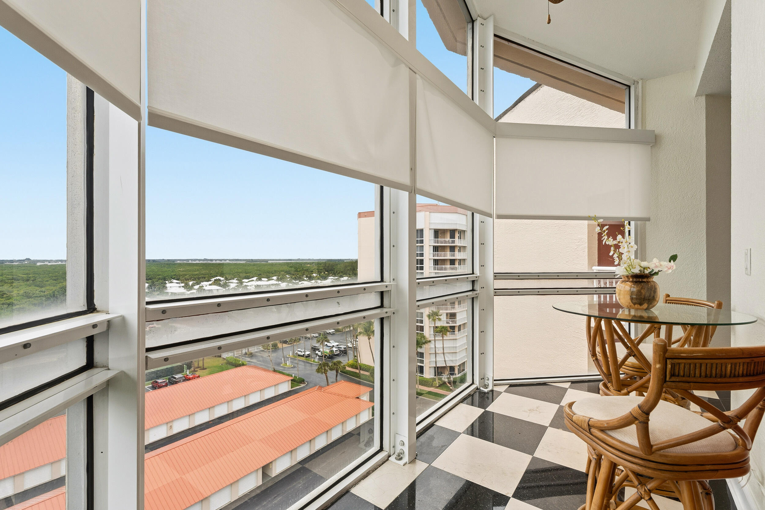 HIBISCUS BY THE SEA CONDOMINIUM - Residential Lease