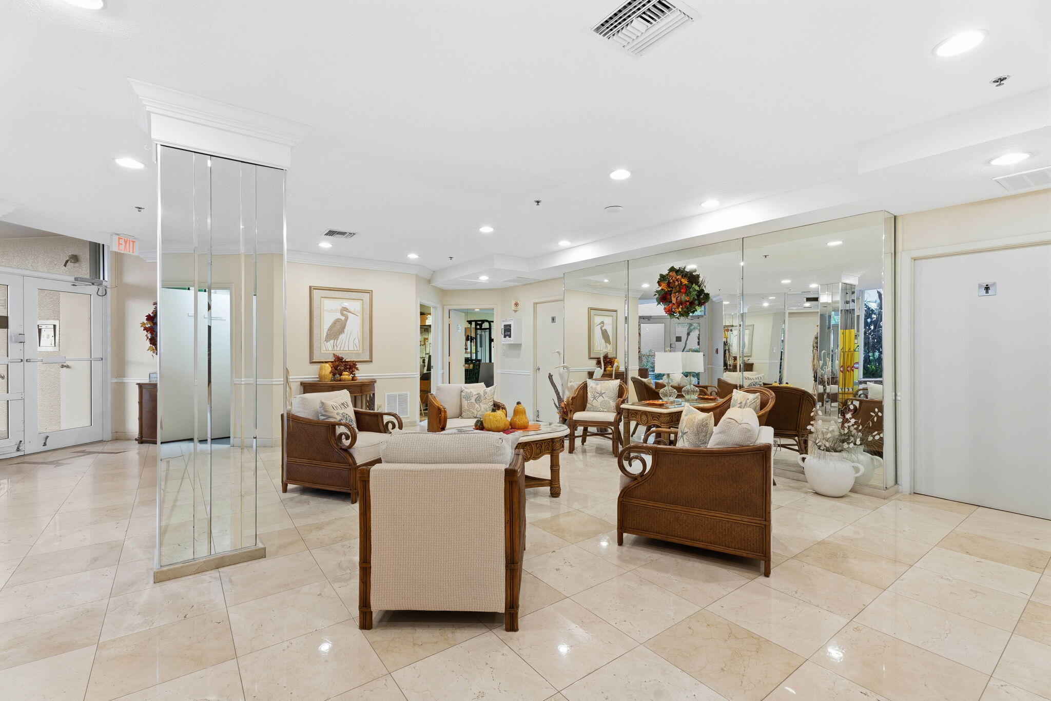 HIBISCUS BY THE SEA CONDOMINIUM - Residential Lease