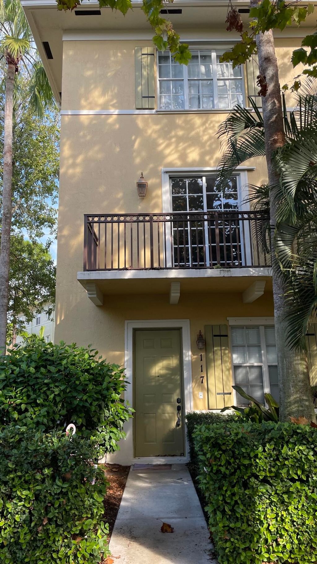 Photo of 117 Osceola Lane, Jupiter, FL 33458 (MLS # R10854537)