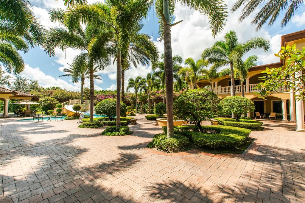 LE LAC 3 - Residential