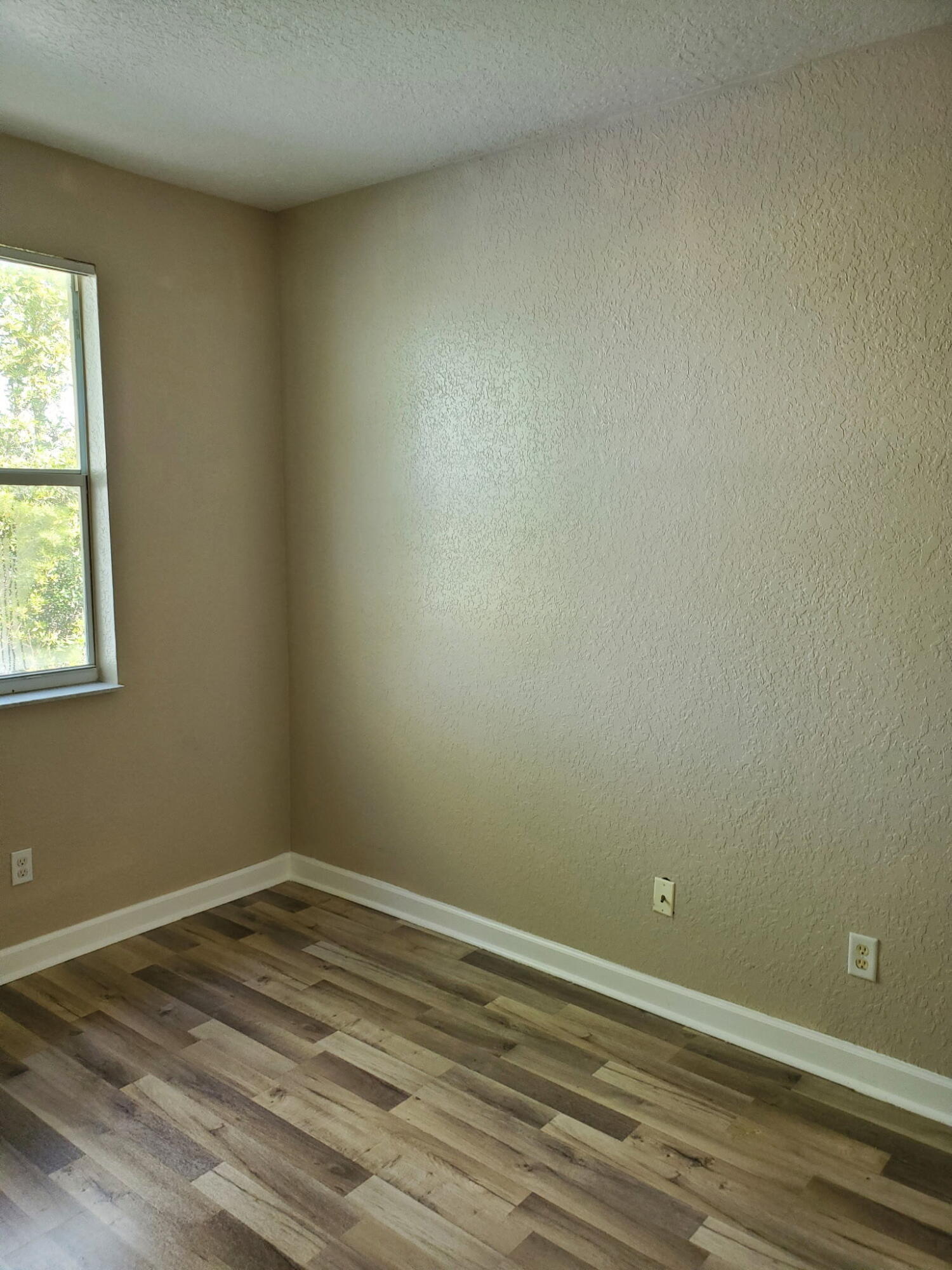 SHOMA VILLAS III AT ROYAL PALM CONDOI - Residential Lease