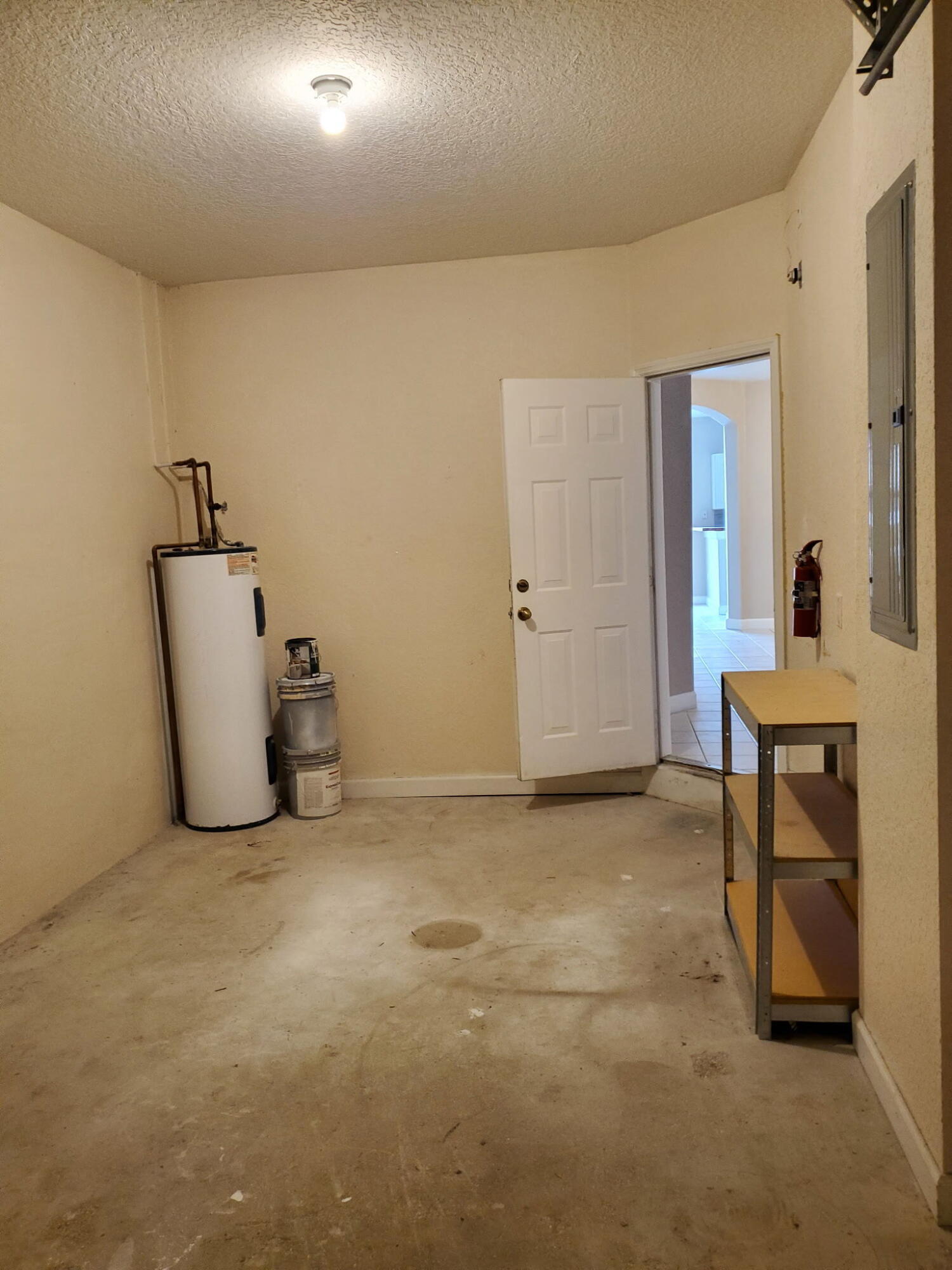 SHOMA VILLAS III AT ROYAL PALM CONDOI - Residential Lease