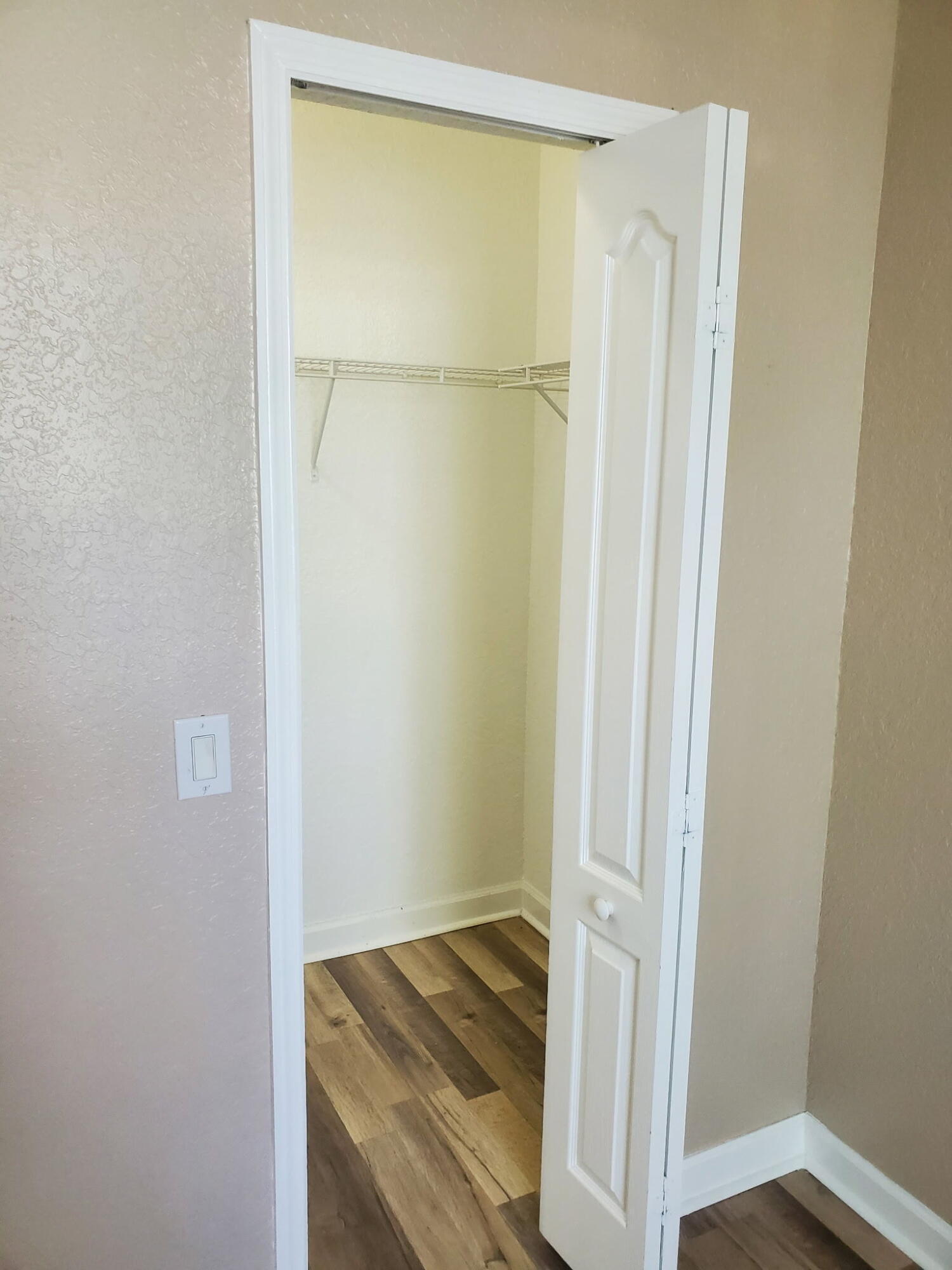 SHOMA VILLAS III AT ROYAL PALM CONDOI - Residential Lease