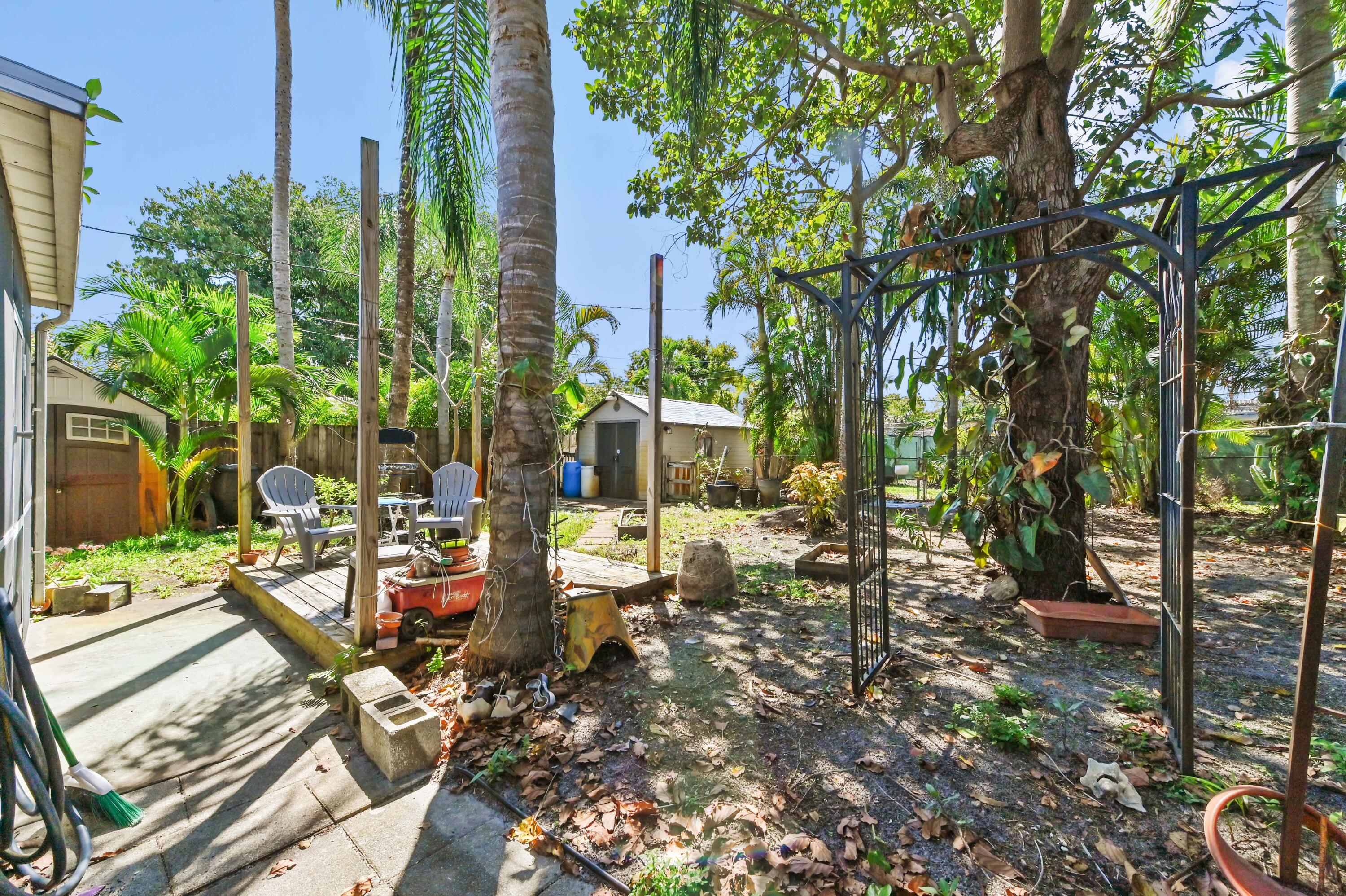 Croissant Park - Residential