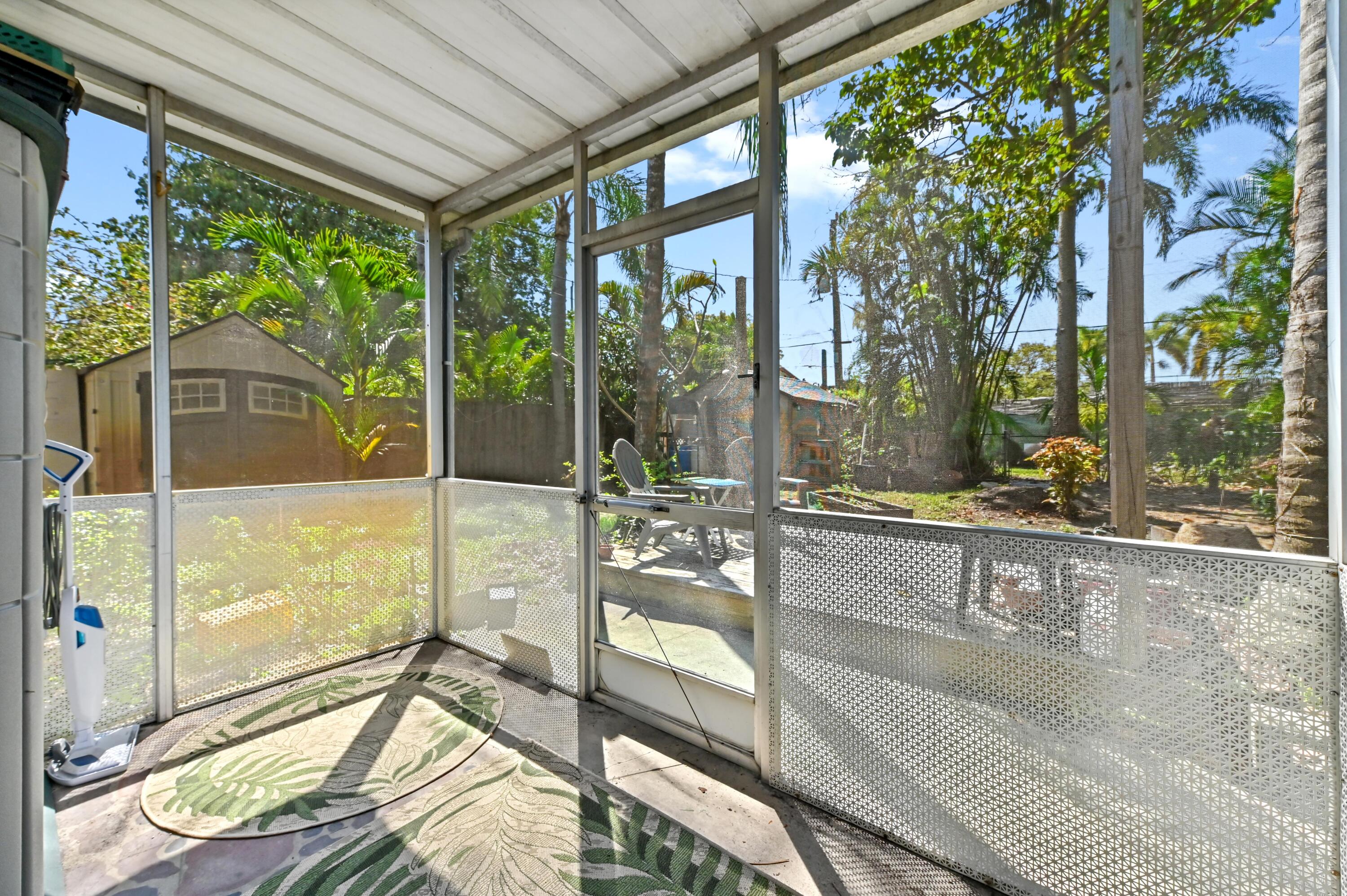 Croissant Park - Residential