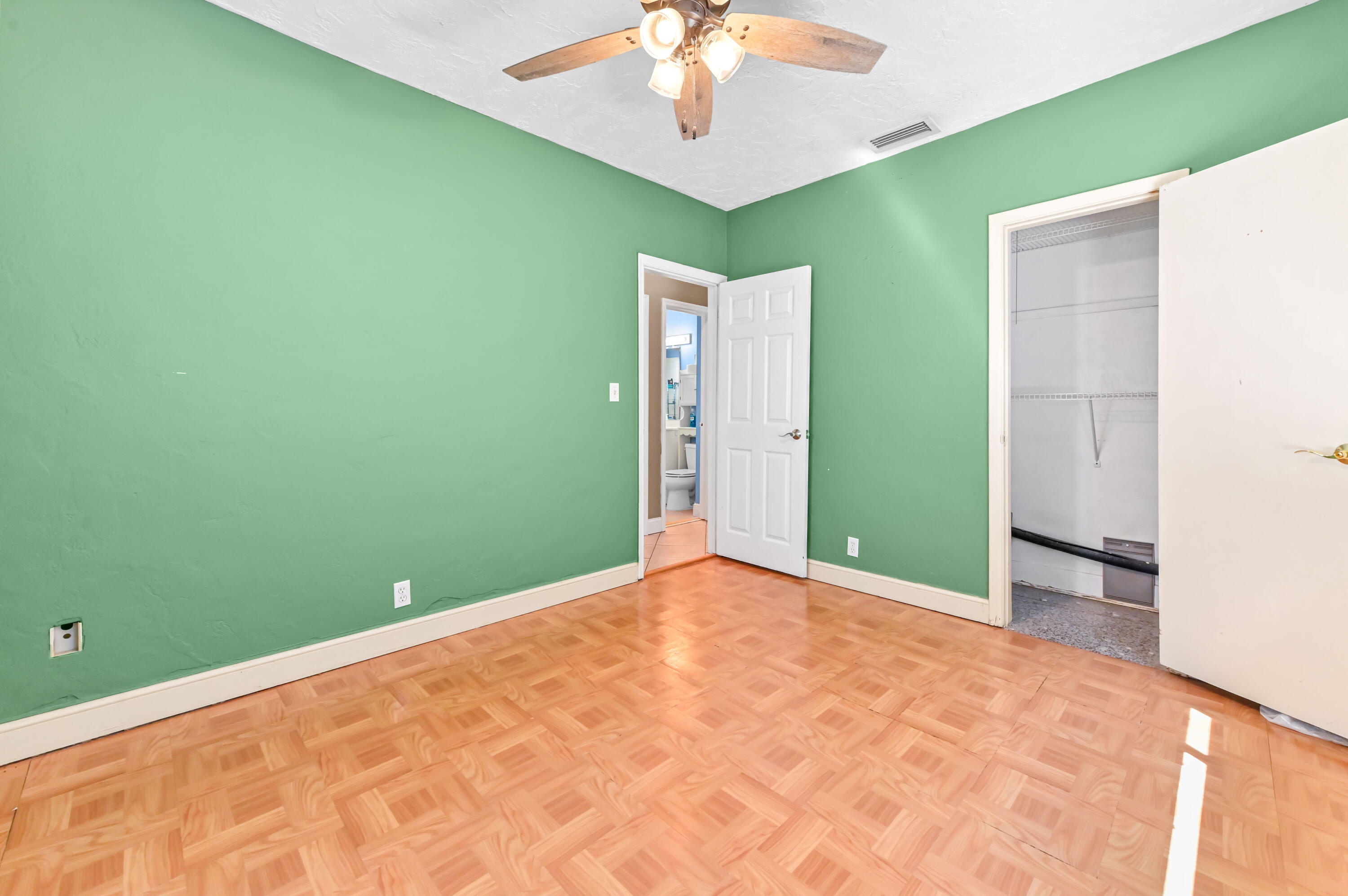 Croissant Park - Residential