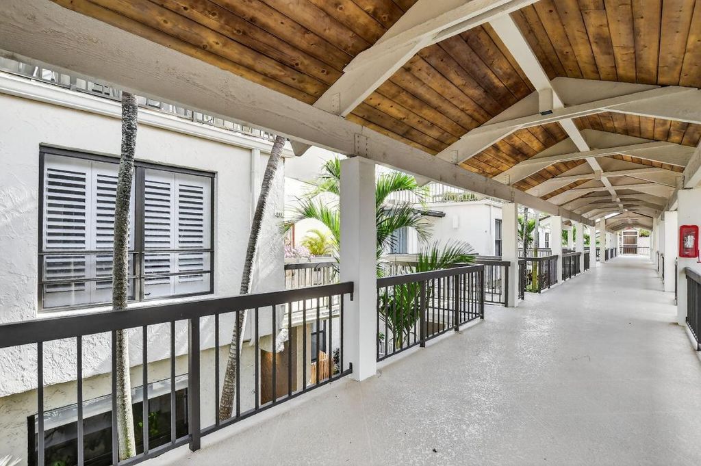 Photo of 900 Greensward Lane #203-G, Delray Beach, FL 33445 (MLS # R11140833)