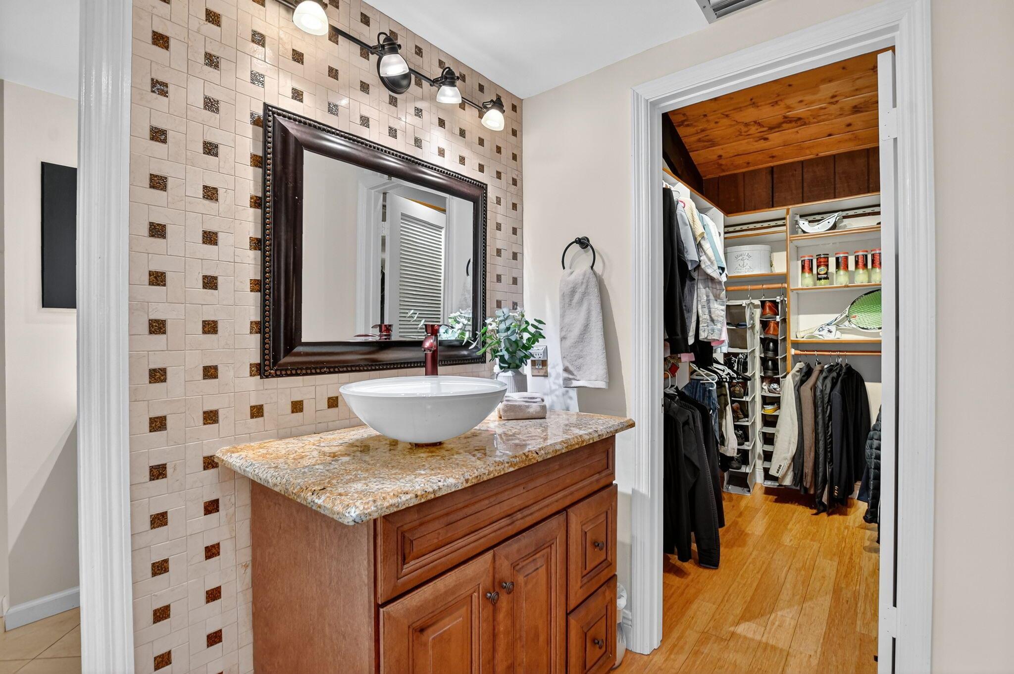 GREENSWARD VILLAGE CONDO - Residential