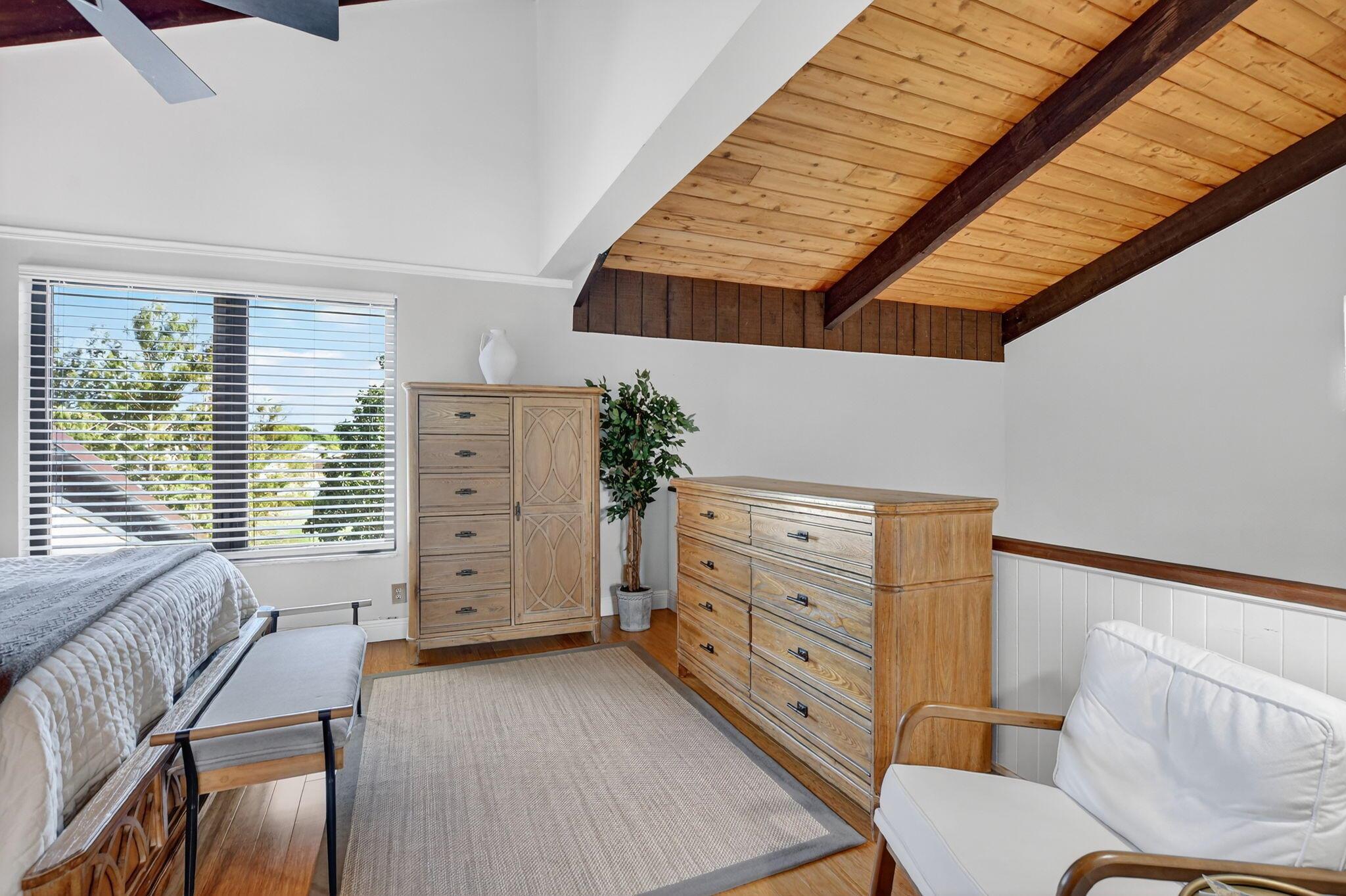 GREENSWARD VILLAGE CONDO - Residential