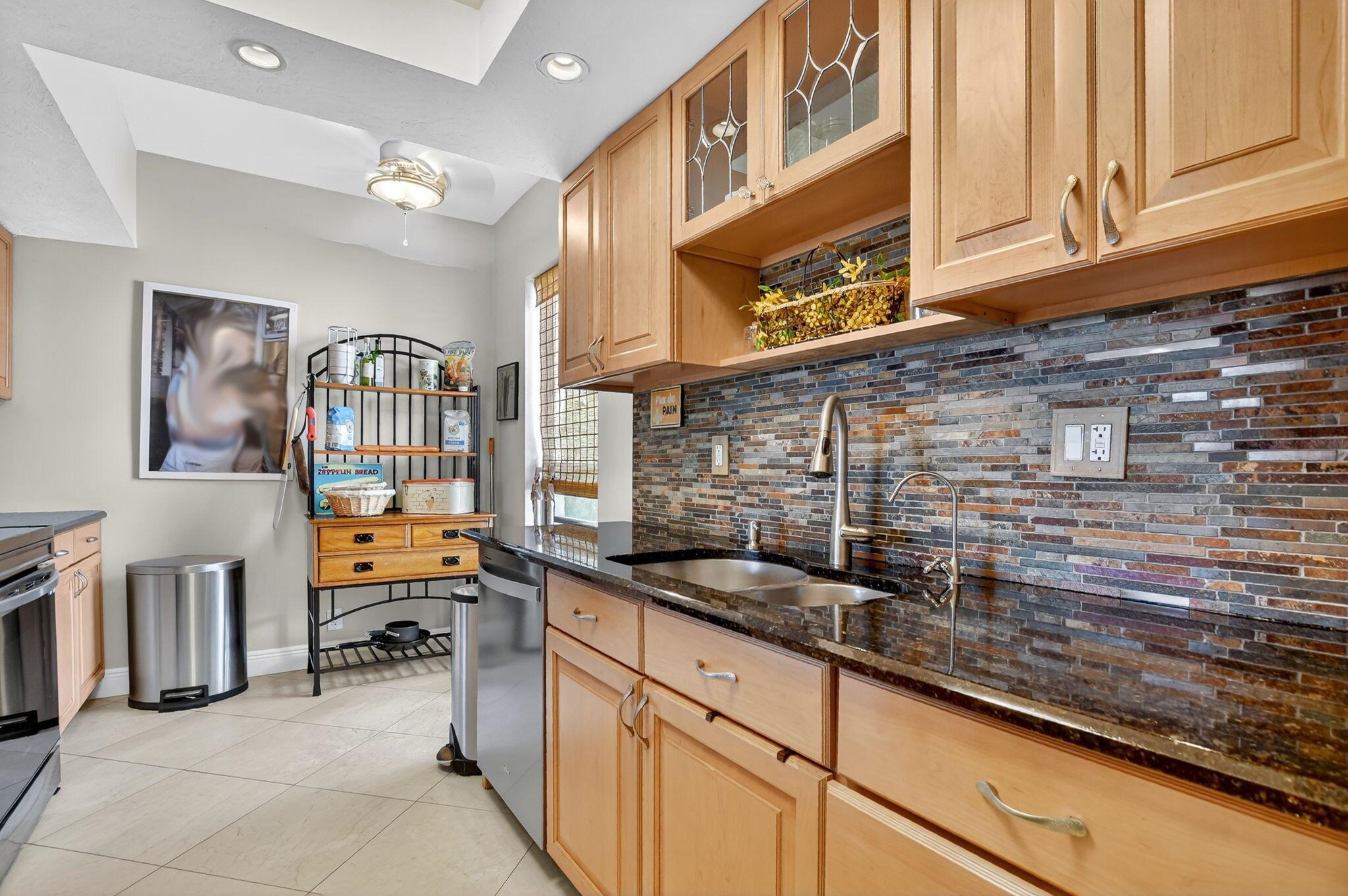 GREENSWARD VILLAGE CONDO - Residential