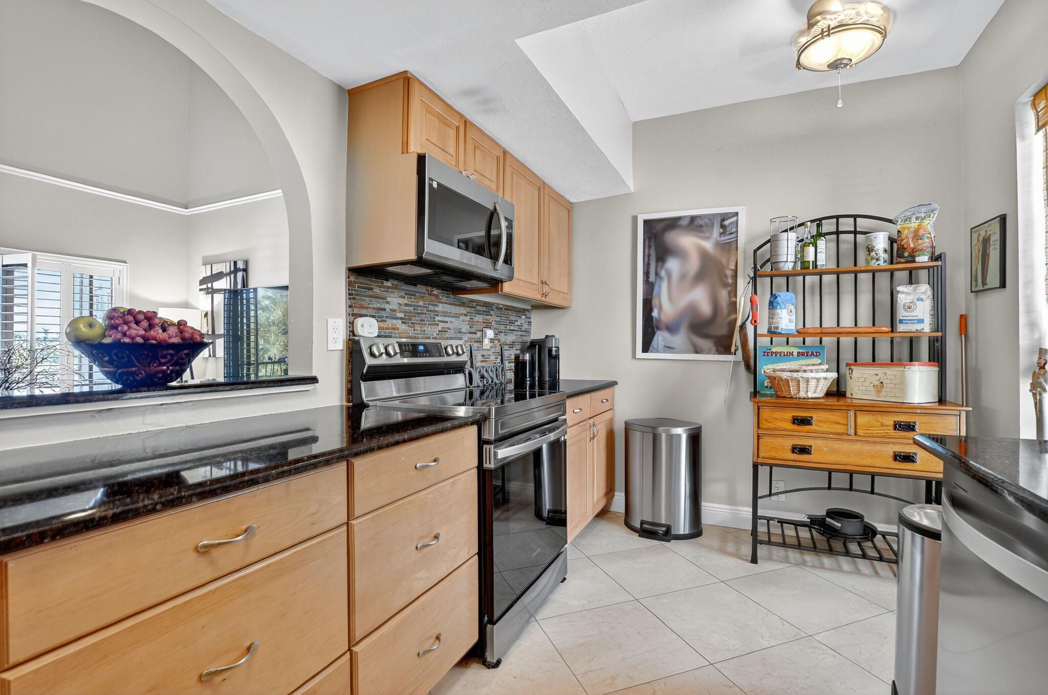 GREENSWARD VILLAGE CONDO - Residential