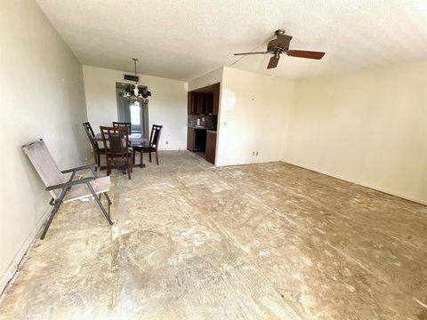 A home in Deerfield Beach