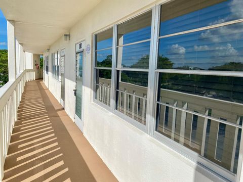 A home in Deerfield Beach