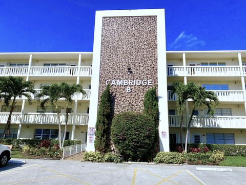 A home in Deerfield Beach