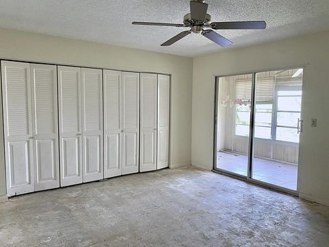 A home in Deerfield Beach