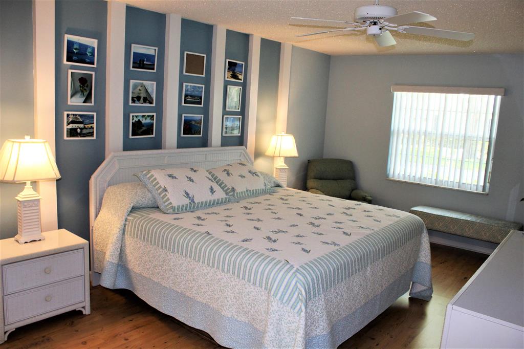 LIMETREE CONDO - Residential