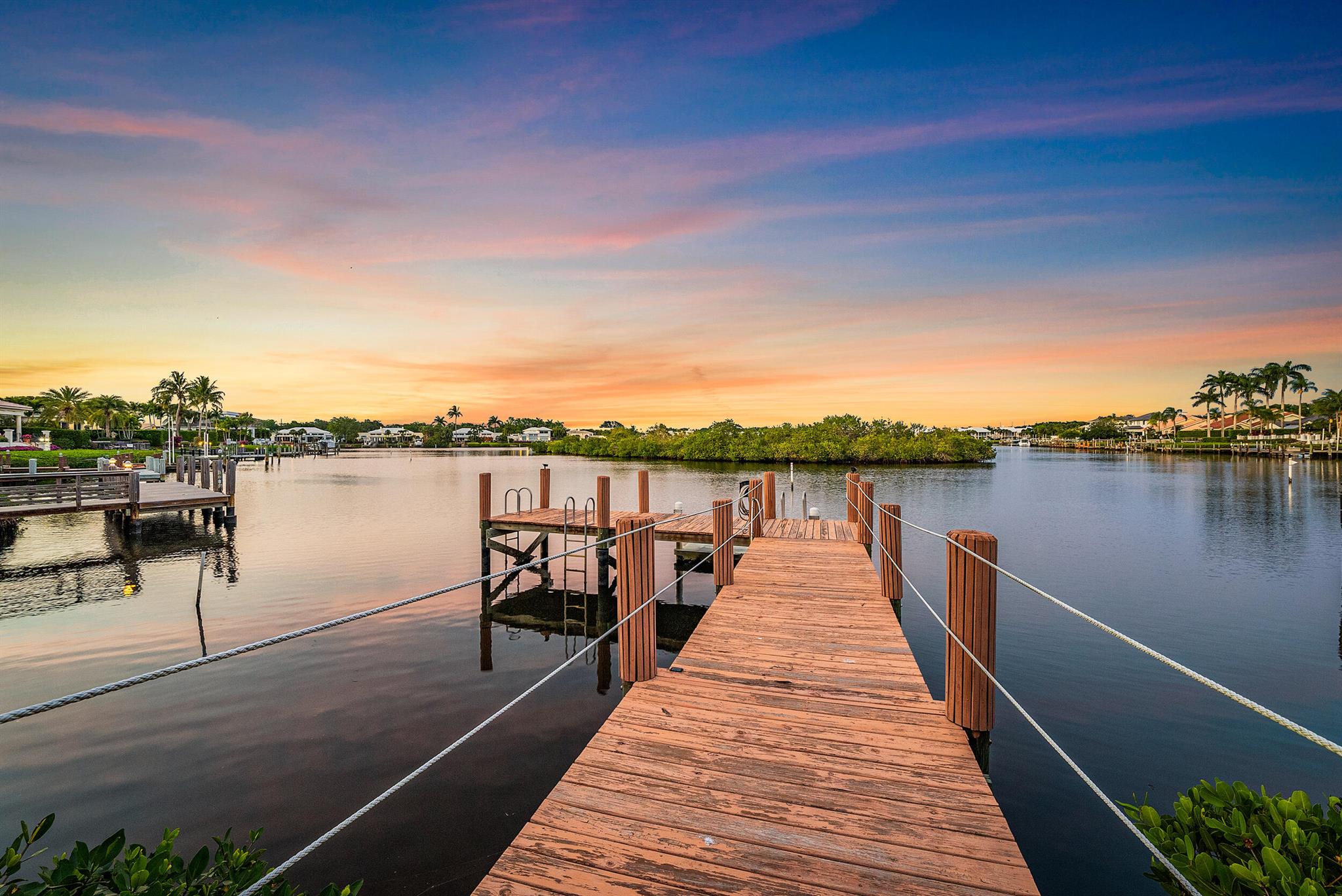 Admirals Cove - Residential