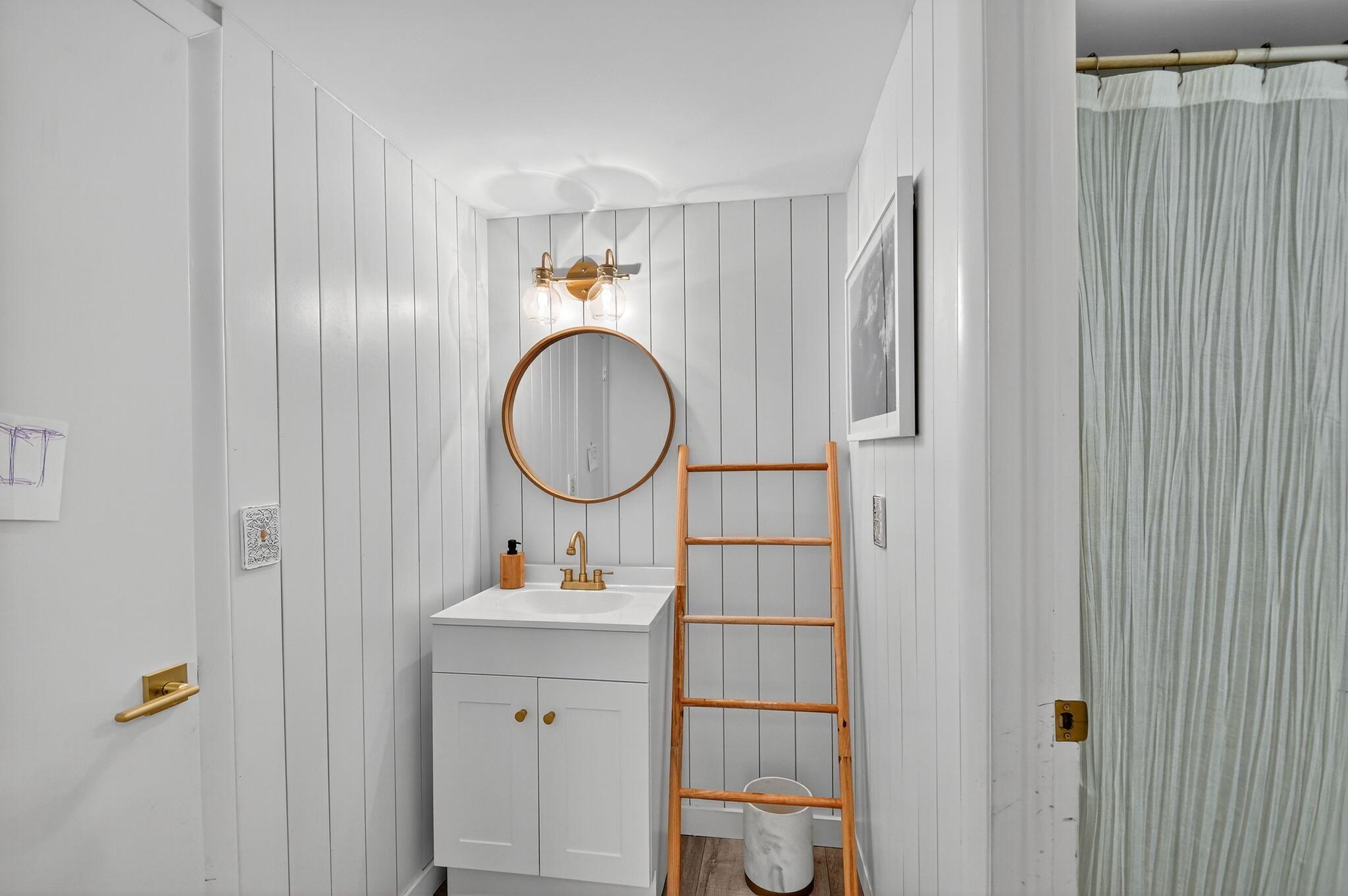Mayfair House Ocean - Residential