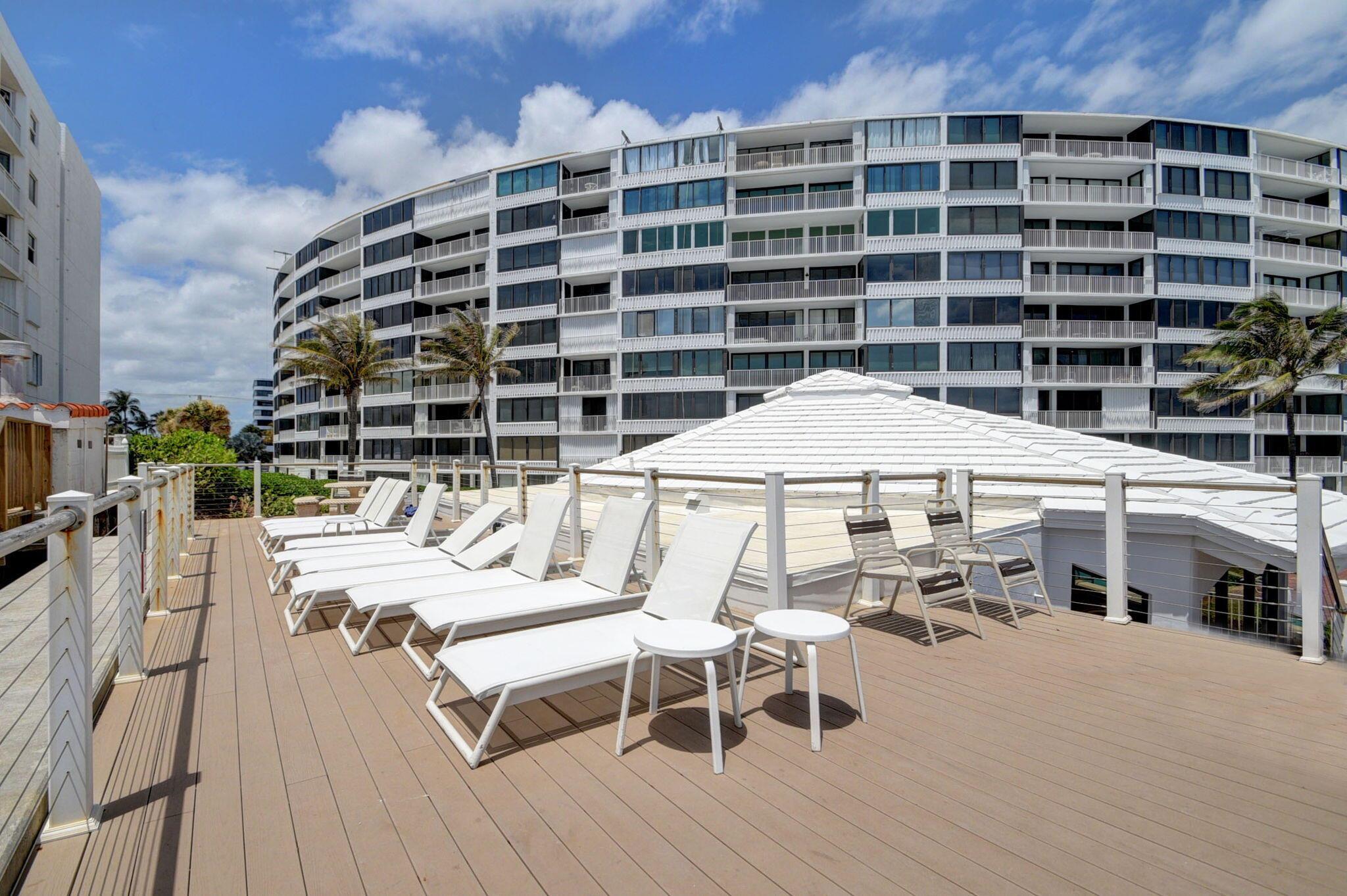 Mayfair House Ocean - Residential