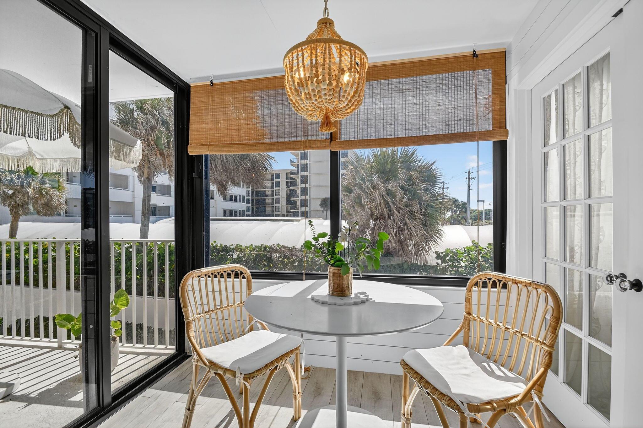 Mayfair House Ocean - Residential