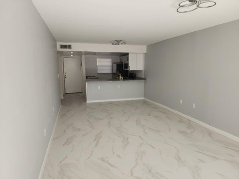 Tiny photo for 485 N Pine Island Road #204a, Plantation, FL 33324 (MLS # B26015135)